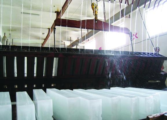 直冷式塊冰機的特點