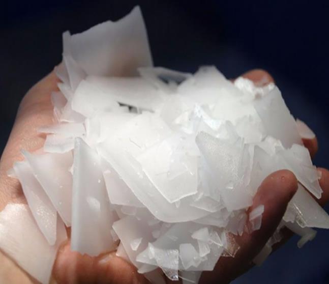 具體時(shí)間需根據(jù)制冰機(jī)的類型和效率來確定