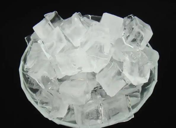 大型生產(chǎn)食用冰塊的機器 大型生產(chǎn)食用冰塊的機器