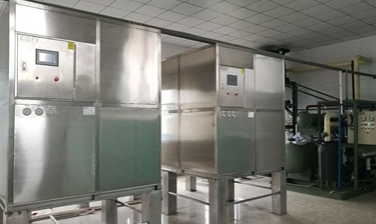 杯冰生產(chǎn)線設備廠家